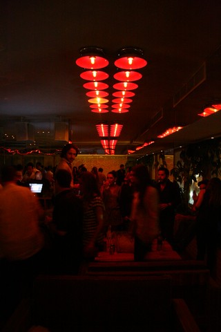 Les Folies de Caprice at Iris